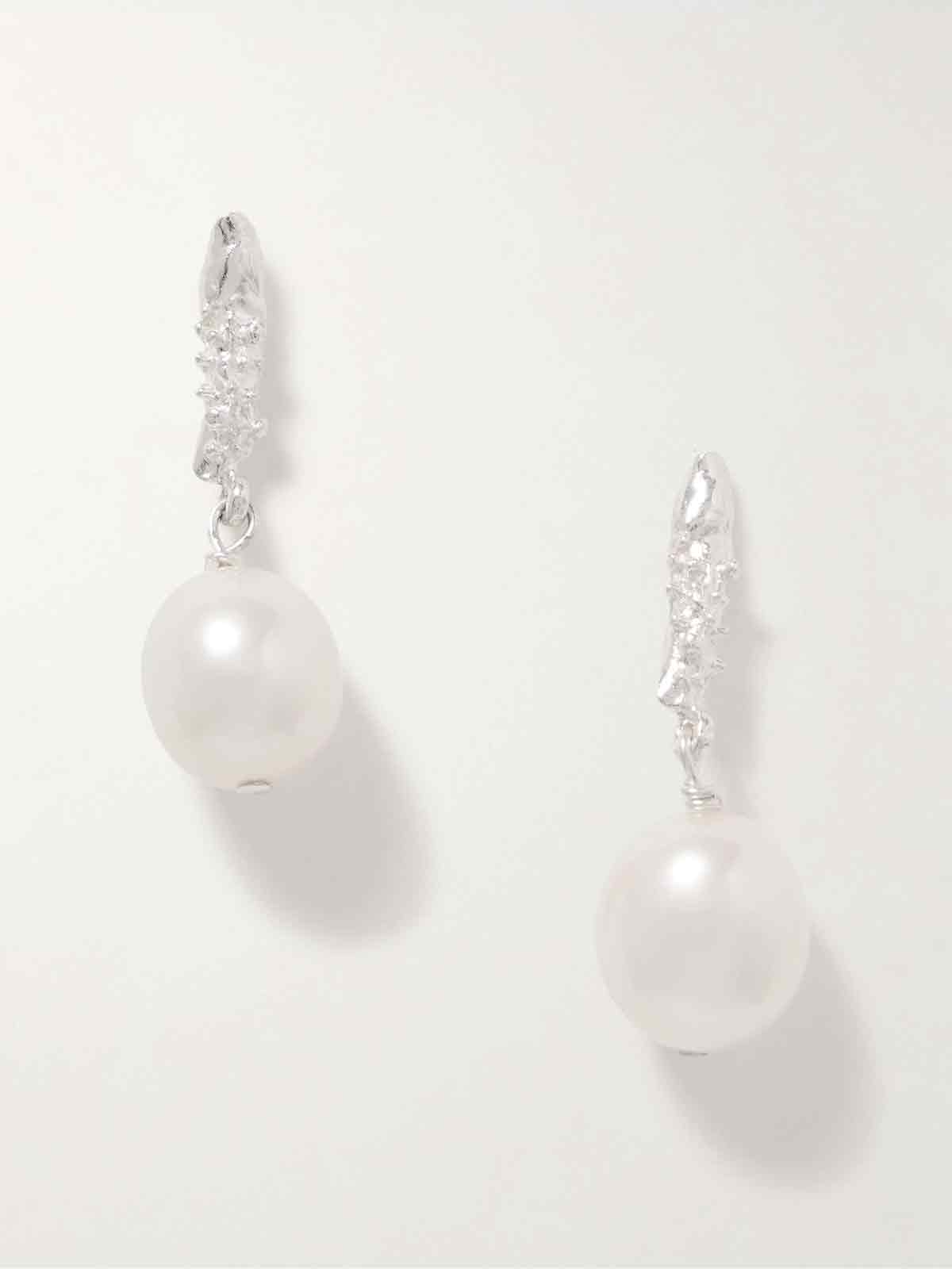 The Lustre of the Moon recycled silver pearl earrings ALIGHIERI